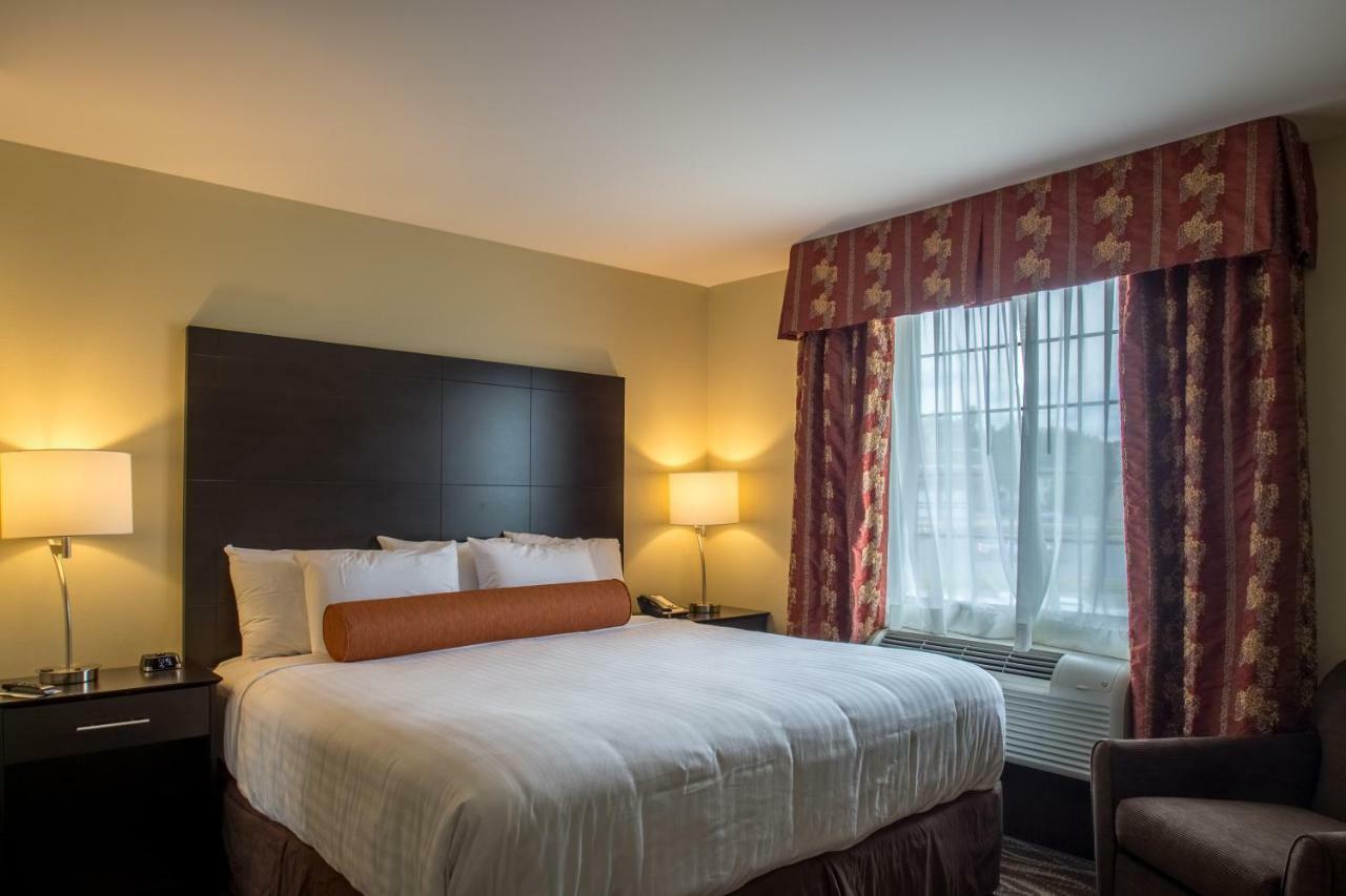Cobblestone Inn & Suites - St Marys St. Marys ภายนอก รูปภาพ